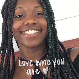 Meet your Posher, Andreia